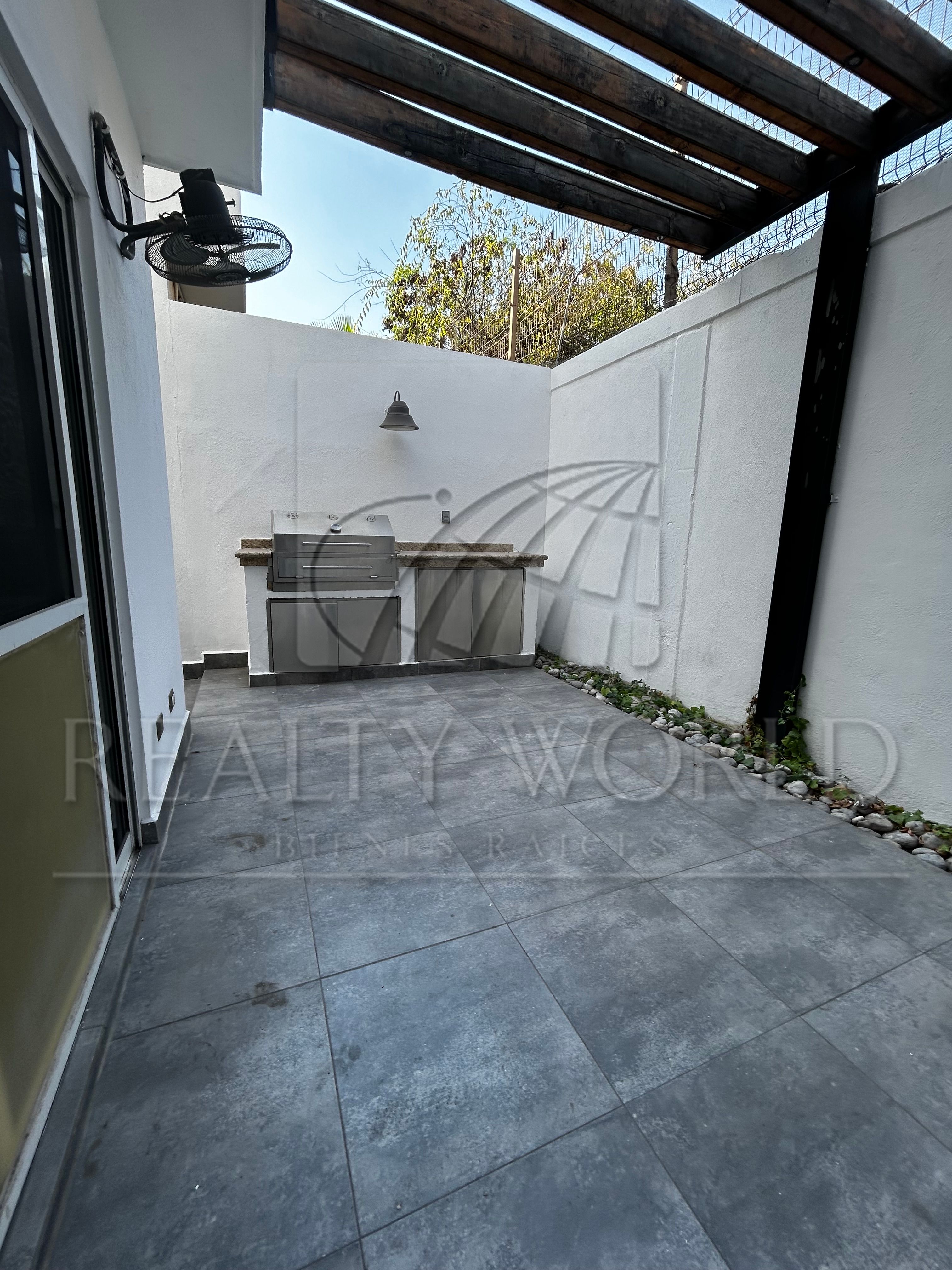 Casa en Renta en Privada Acueducto