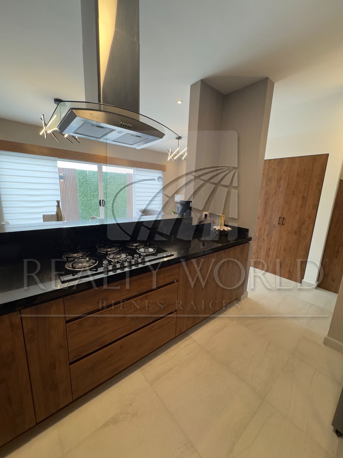 Casa en Venta en Bosques de Santa Catarina