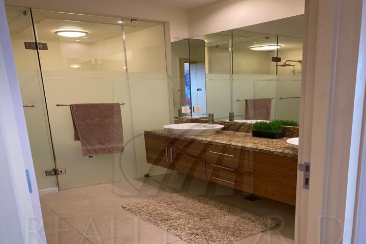 Departamento en Renta en Del Valle Oriente