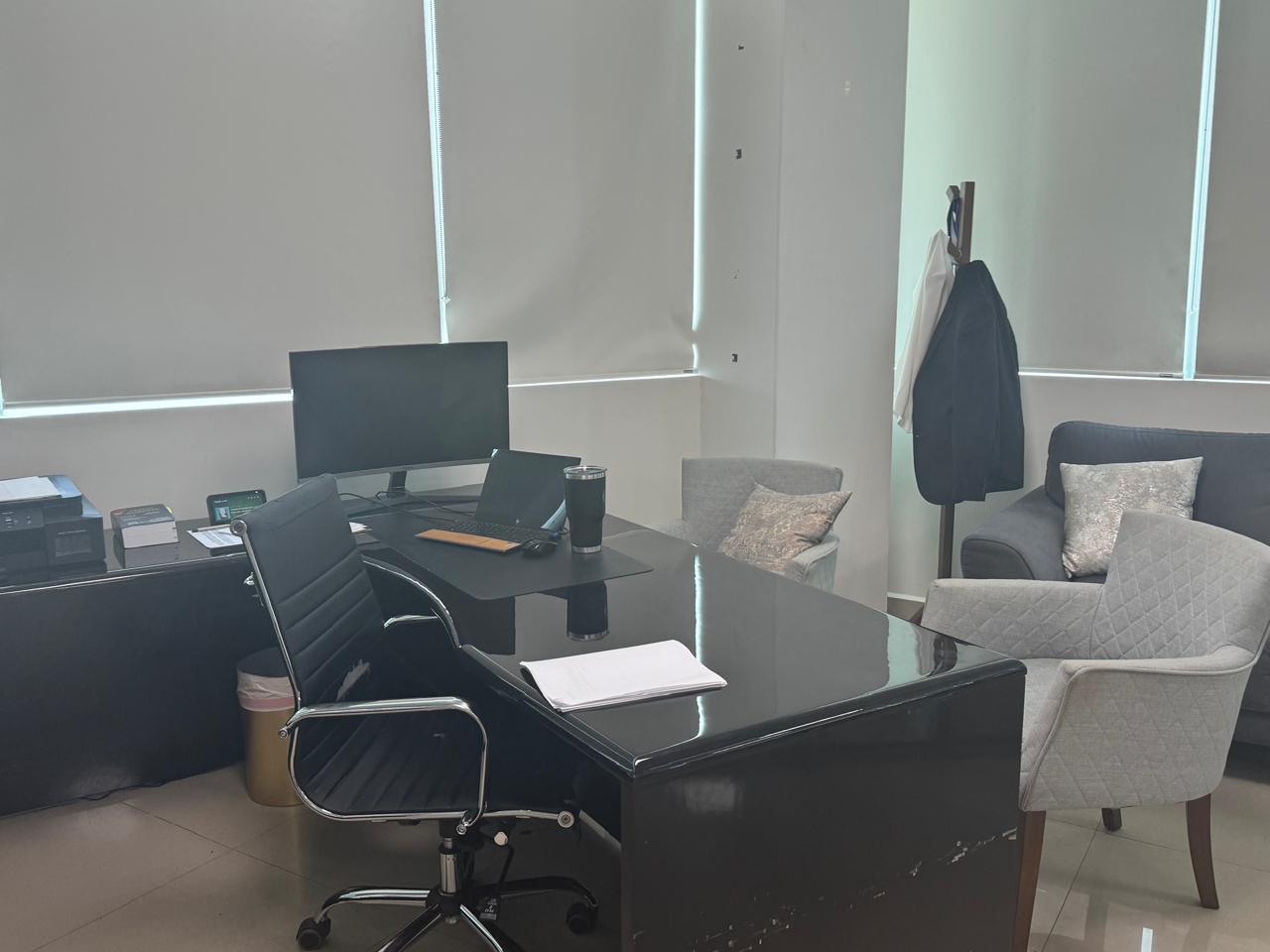 Oficina en Renta en Del Paseo Residencial