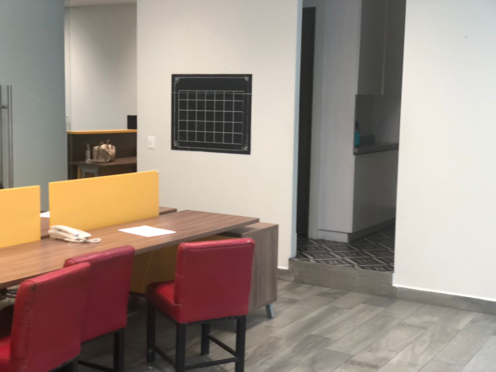 Oficina en Renta en Del Paseo Residencial