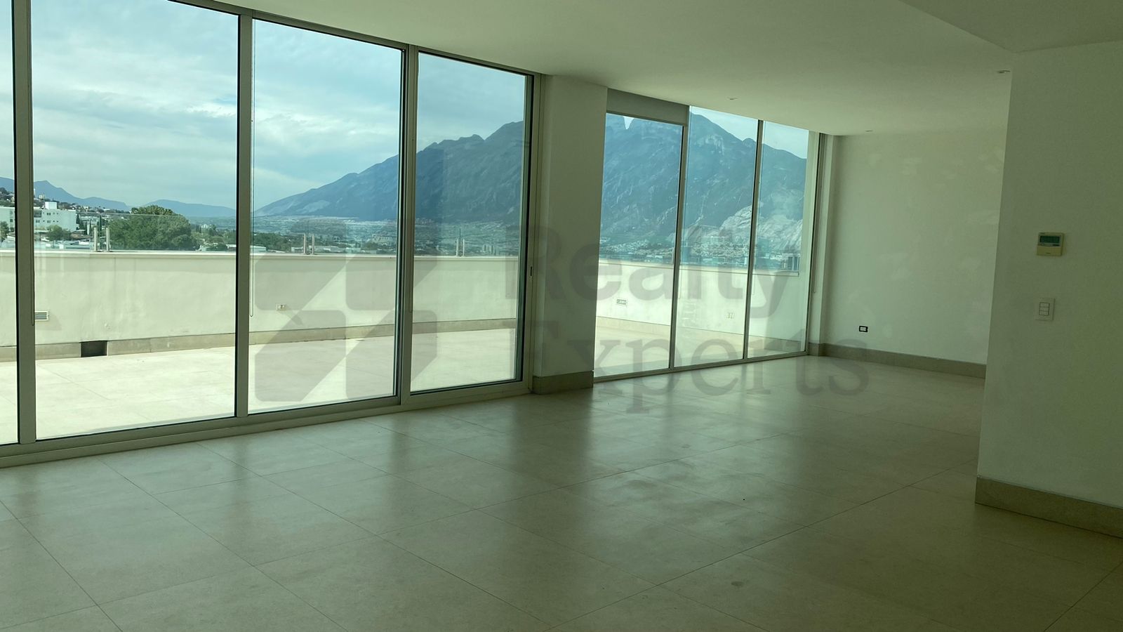 Departamento en Renta en Bosques del Valle