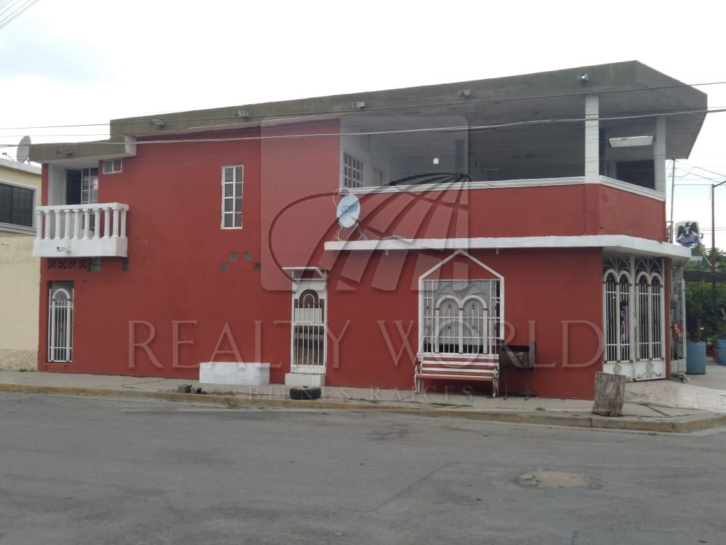 Casa en Venta en INFONAVIT Ex-Hacienda el Canadá