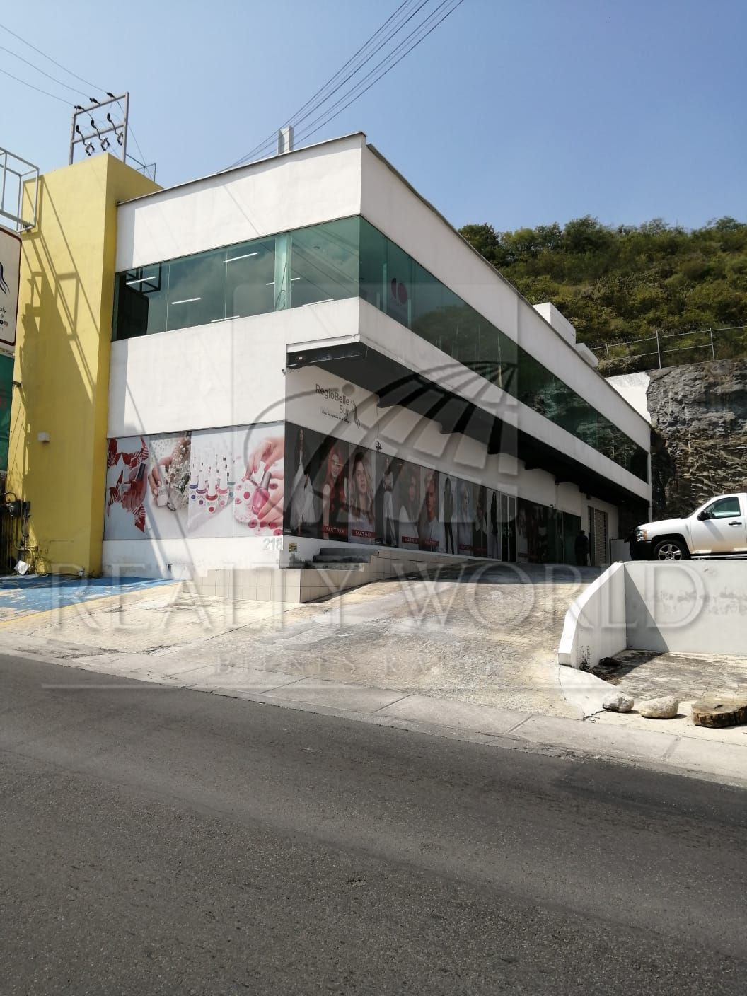 Oficina en Renta en Las Brisas