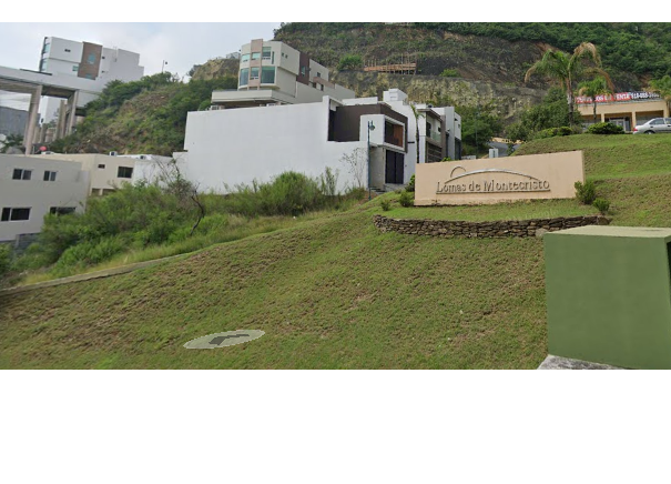Terreno en Venta en Lomas de Montecristo