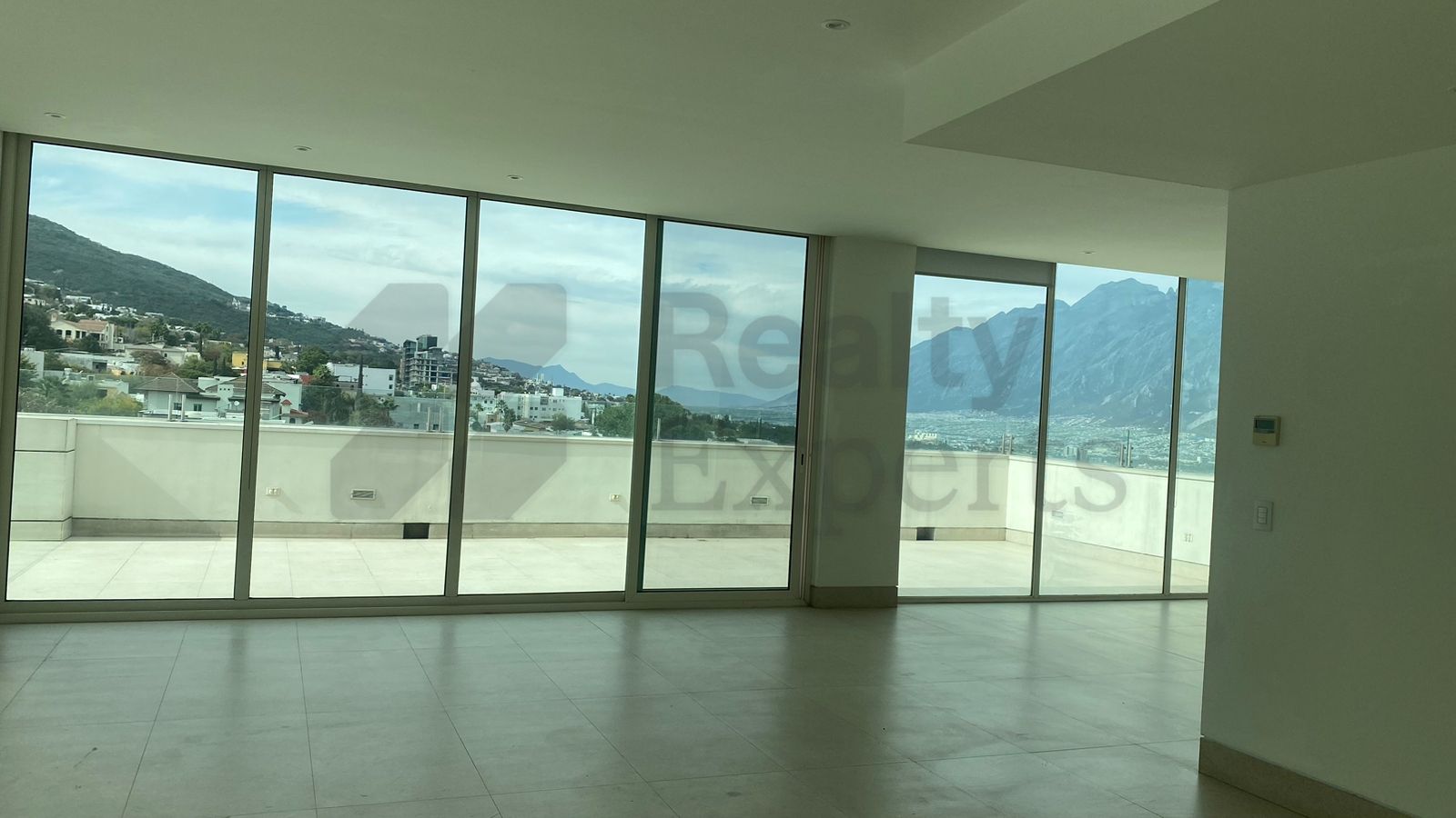 Departamento en Renta en Bosques del Valle