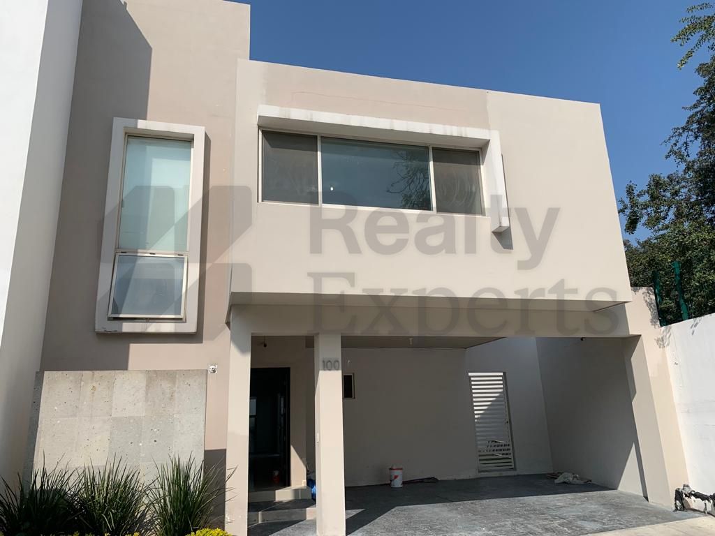 Casa en Renta en Las Montañas