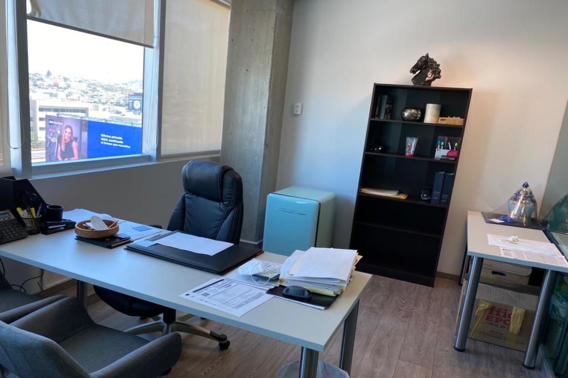 Oficina en Renta en Empleados SFEO