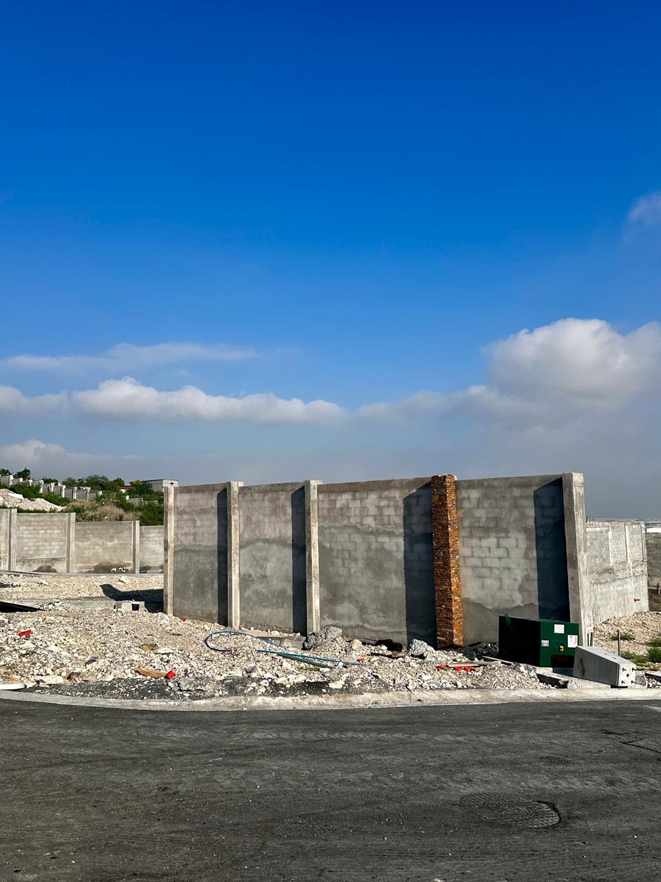 Terreno en Venta en Pedregal de La Huasteca