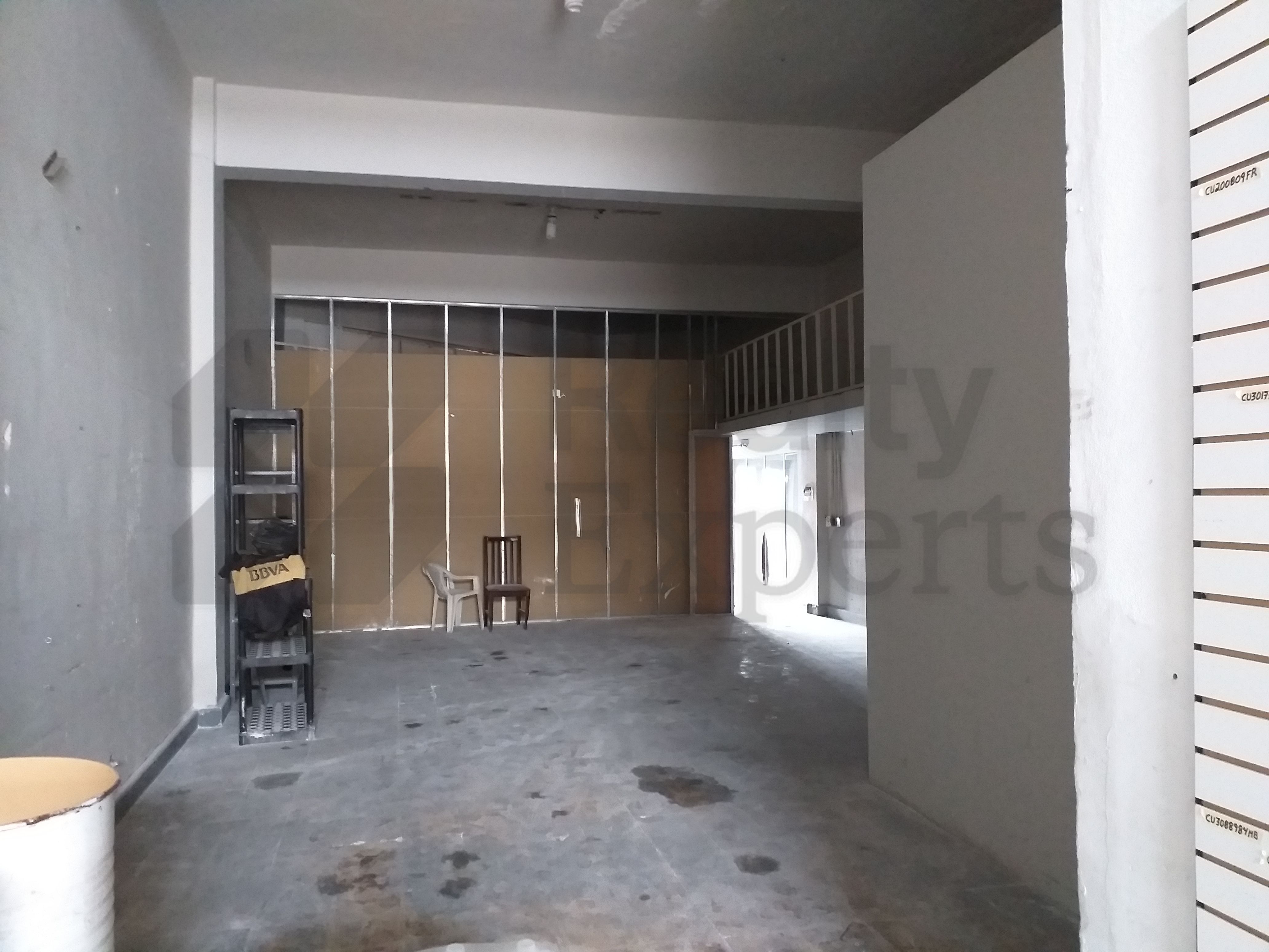 Local en Renta en Moderna