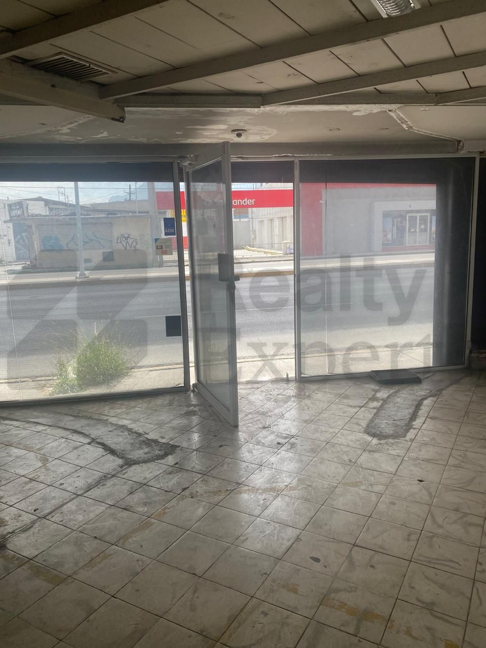 Local en Renta en Moderna