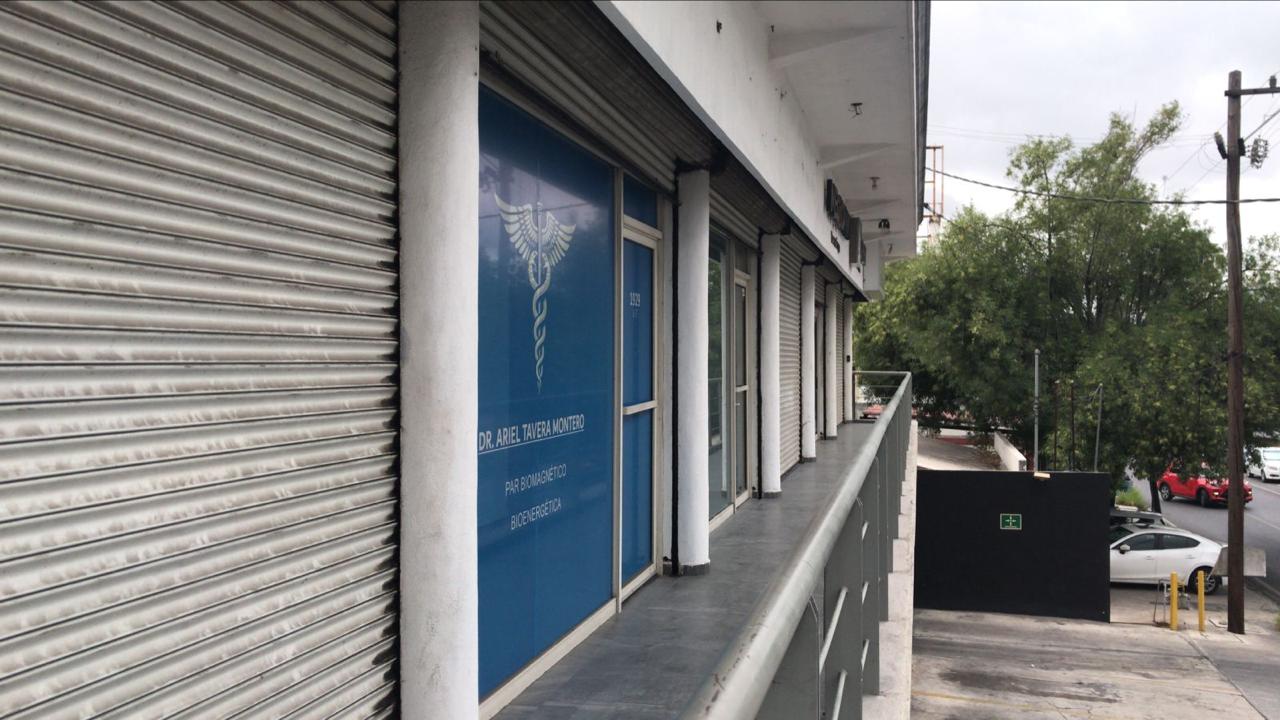 Local en Renta en Cumbres 2 Sector