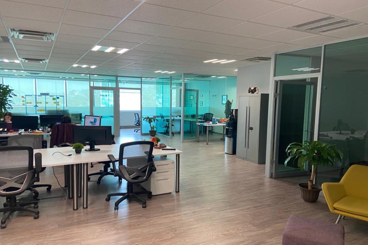 Oficina en Renta en Empleados SFEO