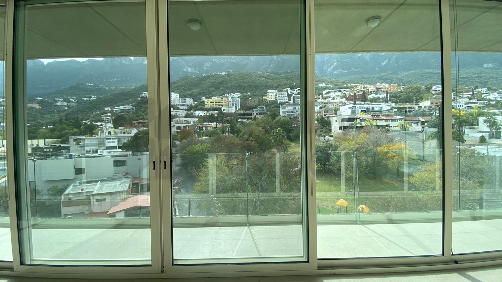 Departamento en Renta en Bosques del Valle