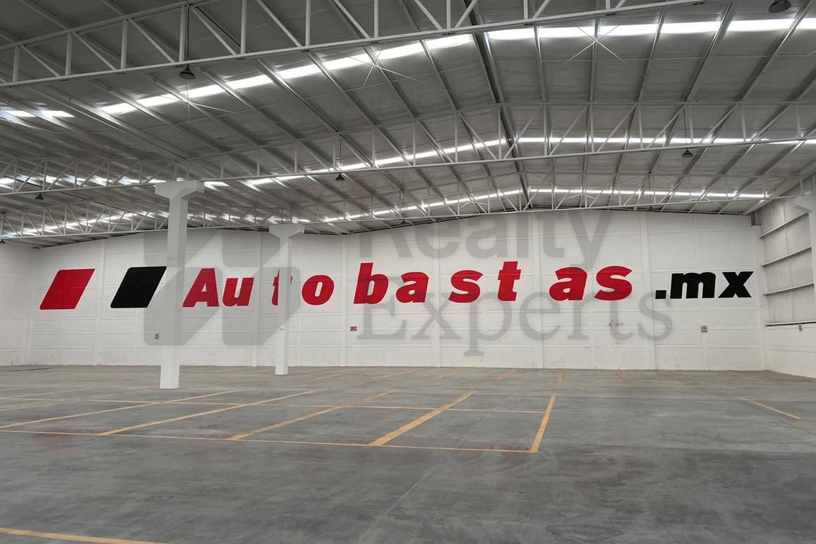 Bodega en Renta en Parque 300