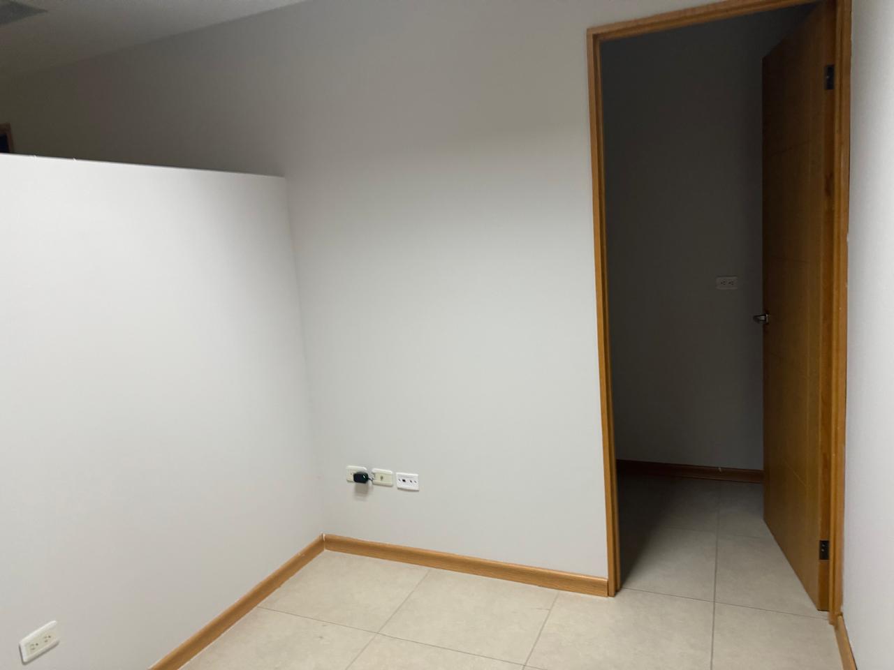 Oficina en Renta en Del Paseo Residencial