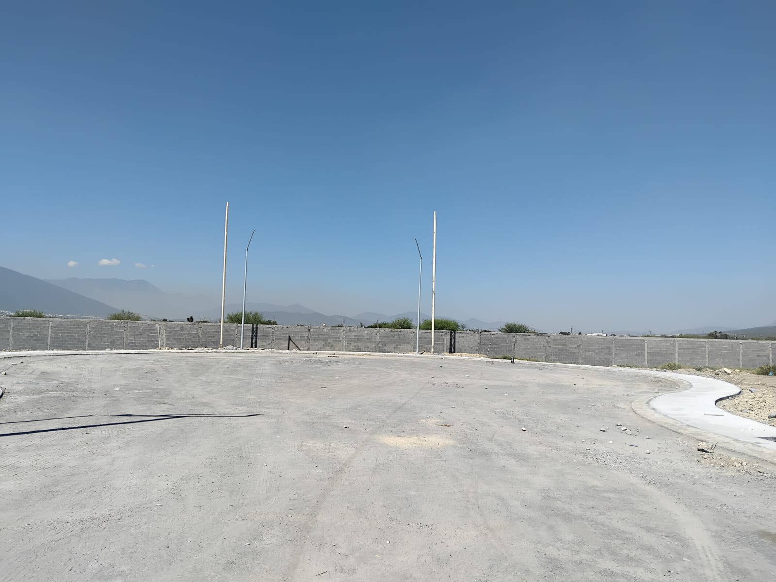 Terreno en Venta en Sin Colonia