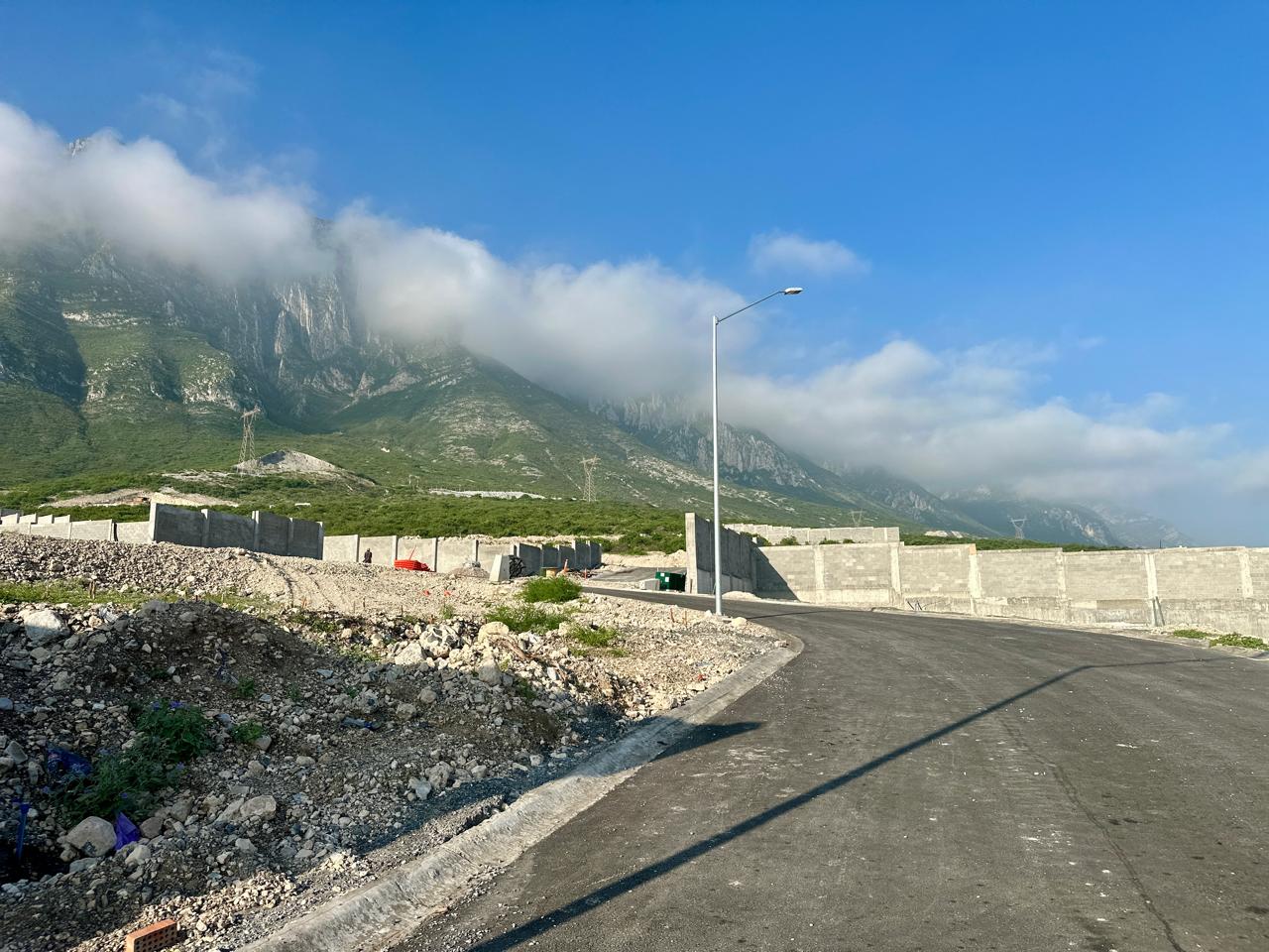 Terreno en Venta en Pedregal de La Huasteca