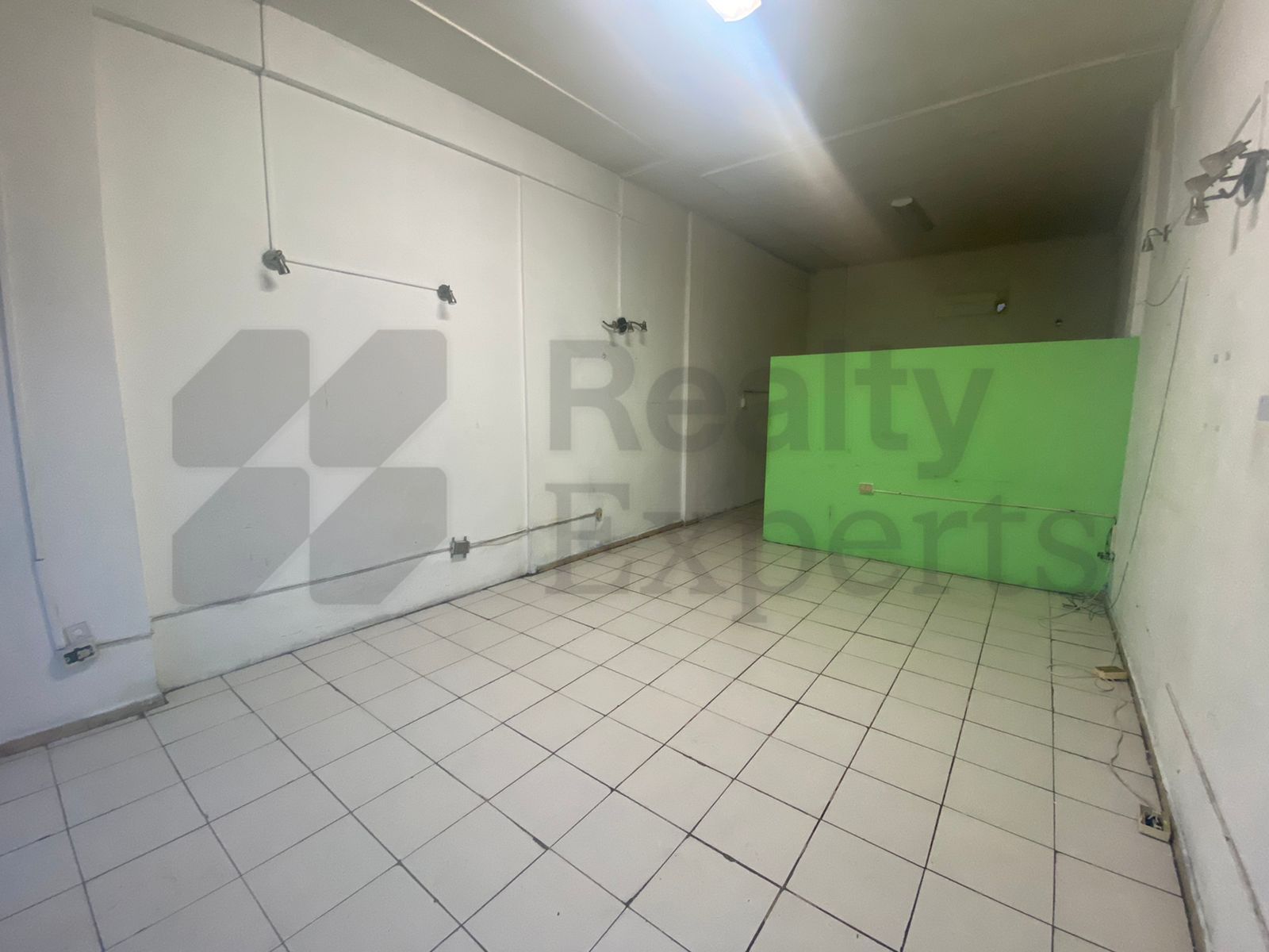 Local en Renta en Las Cumbres