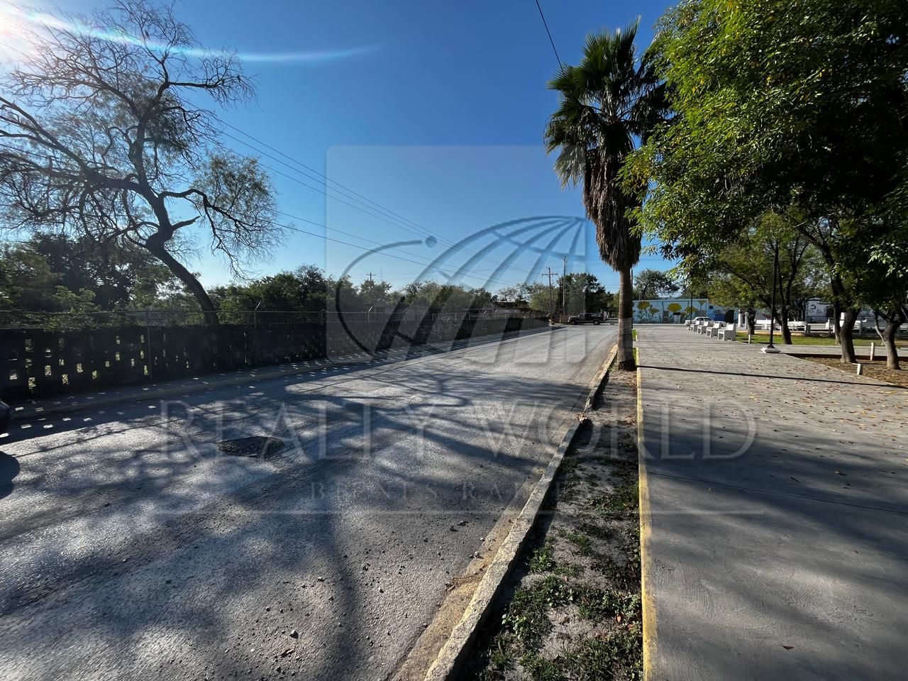 Terreno en Renta en Sin Colonia