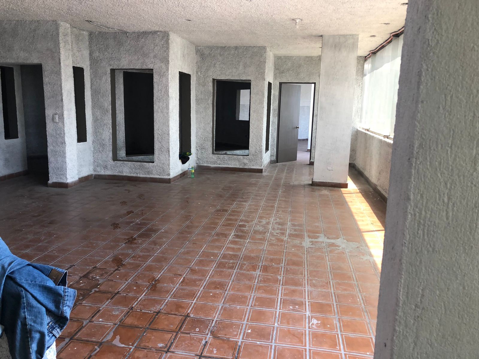 Oficina en Renta en La Fama