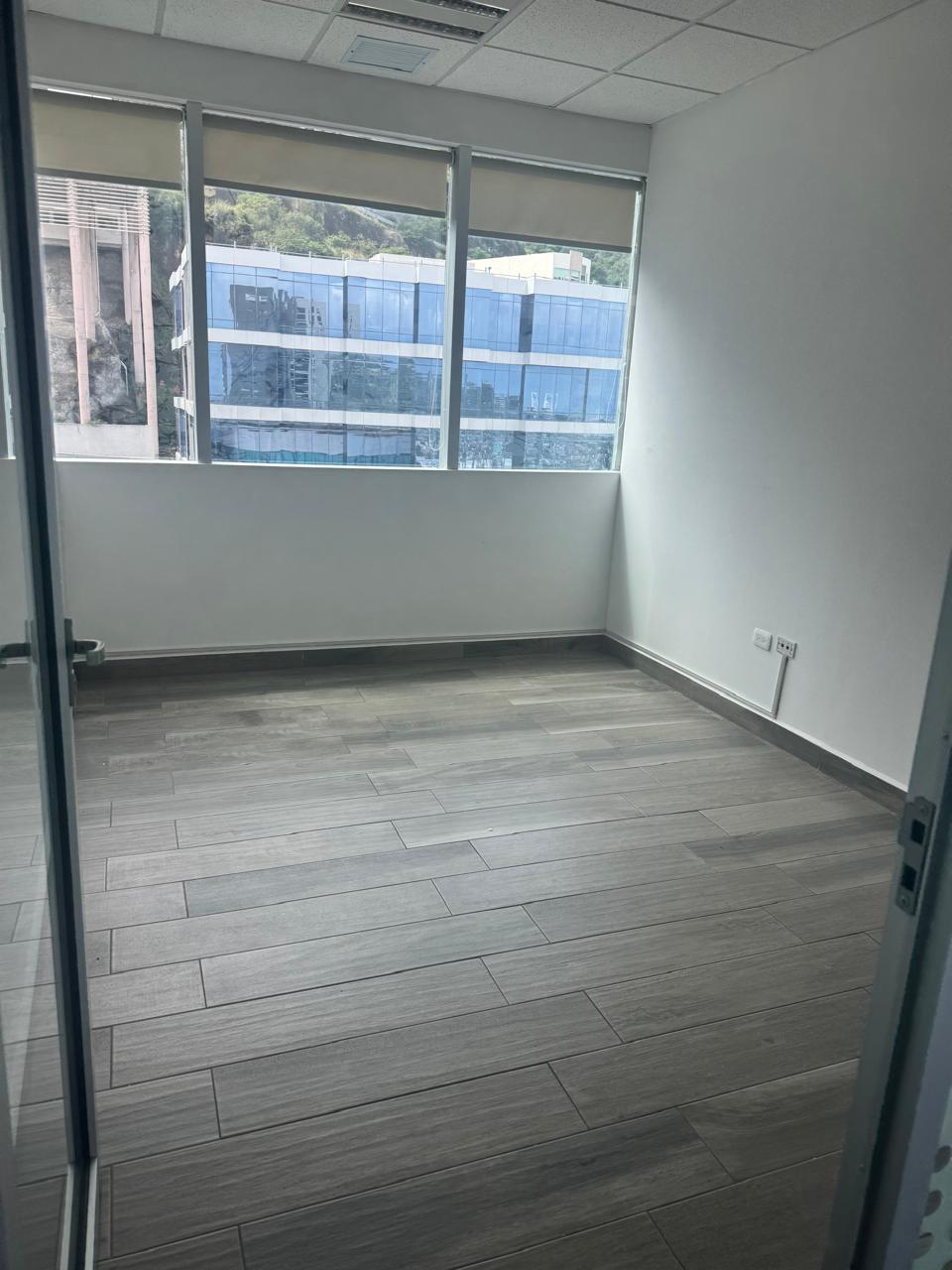 Oficina en Renta en Del Paseo Residencial
