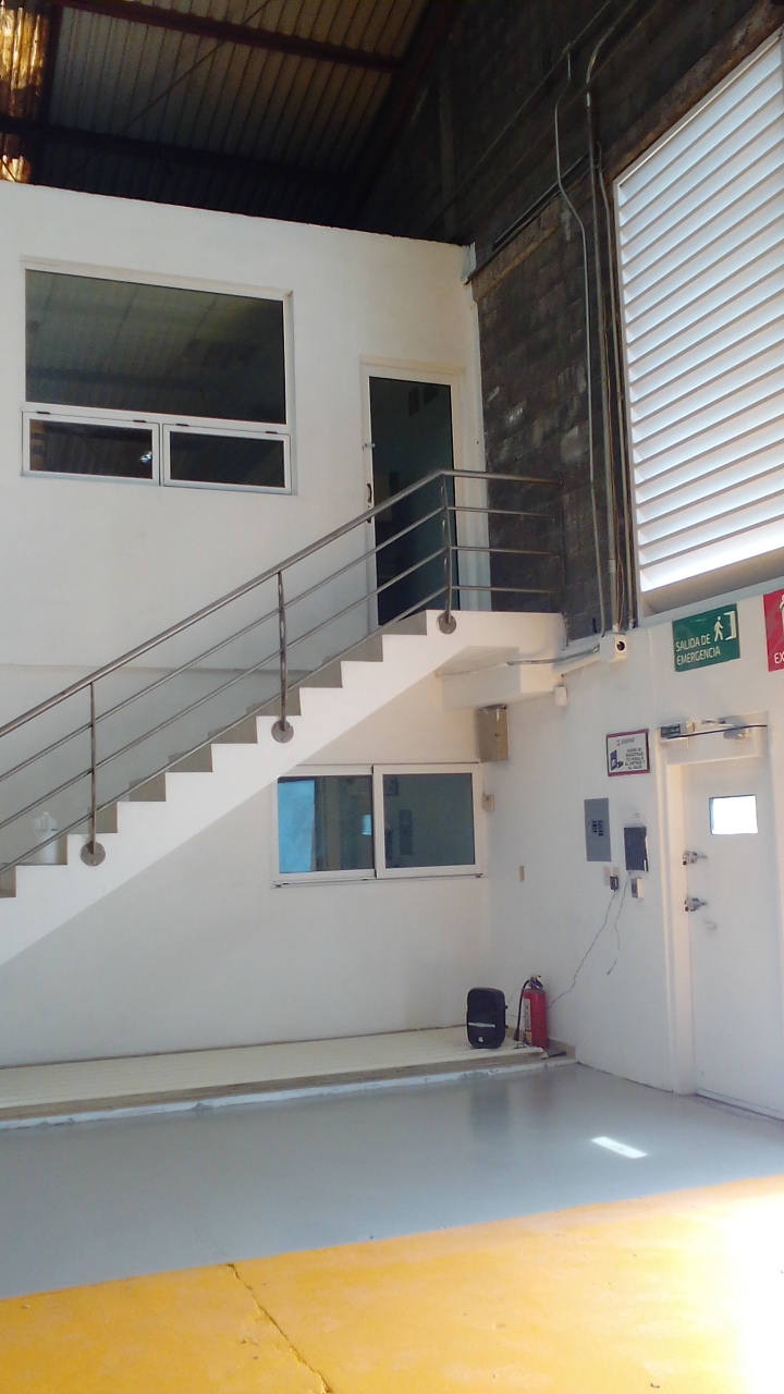 Bodega en Renta en Valles de la Silla