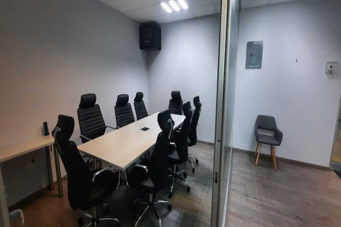 Oficina en Renta en Empleados SFEO