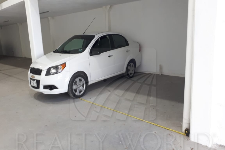 Bodega en Renta en Valles de la Silla