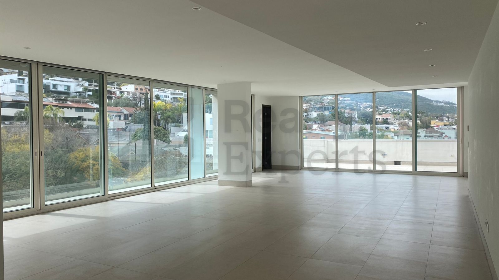 Departamento en Renta en Bosques del Valle