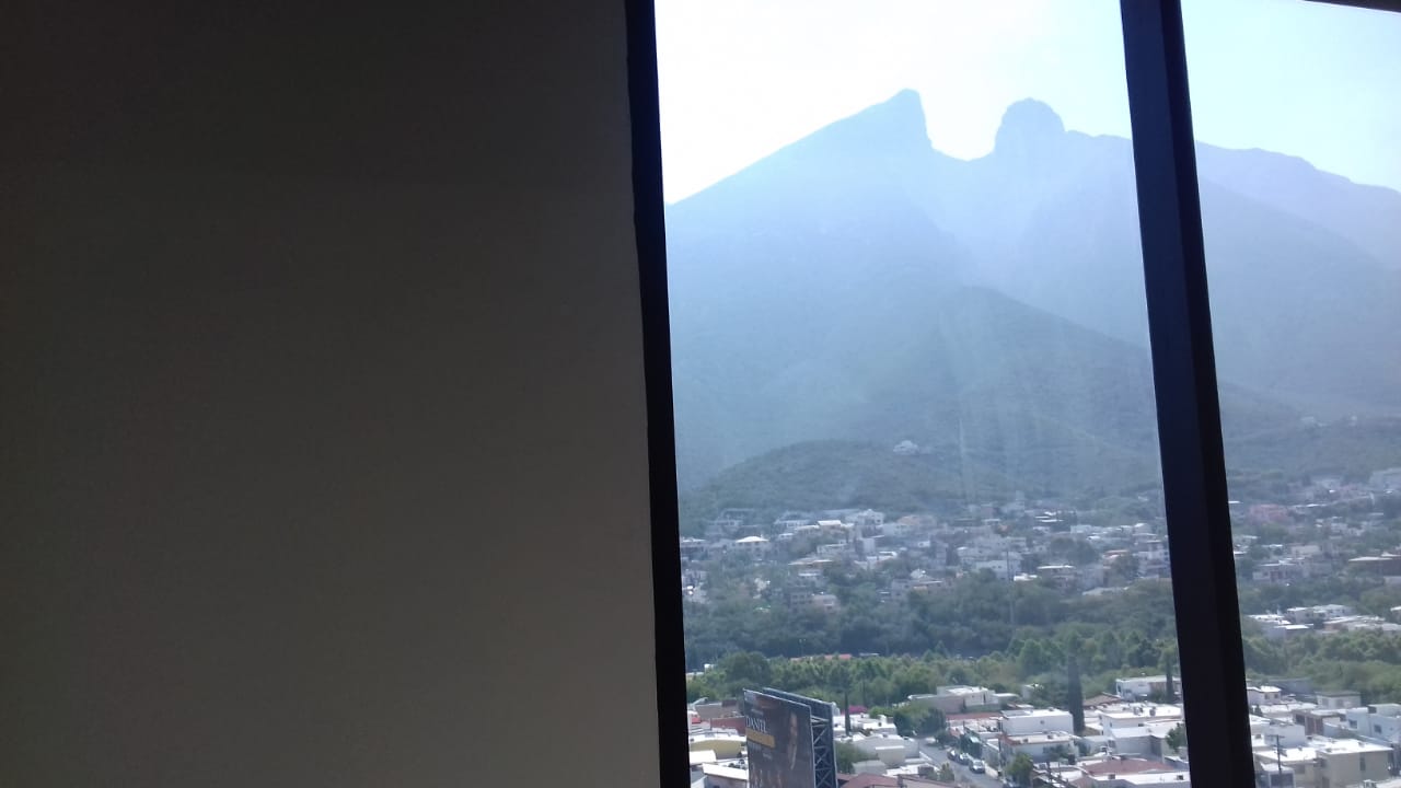 Oficina en Renta en Contry