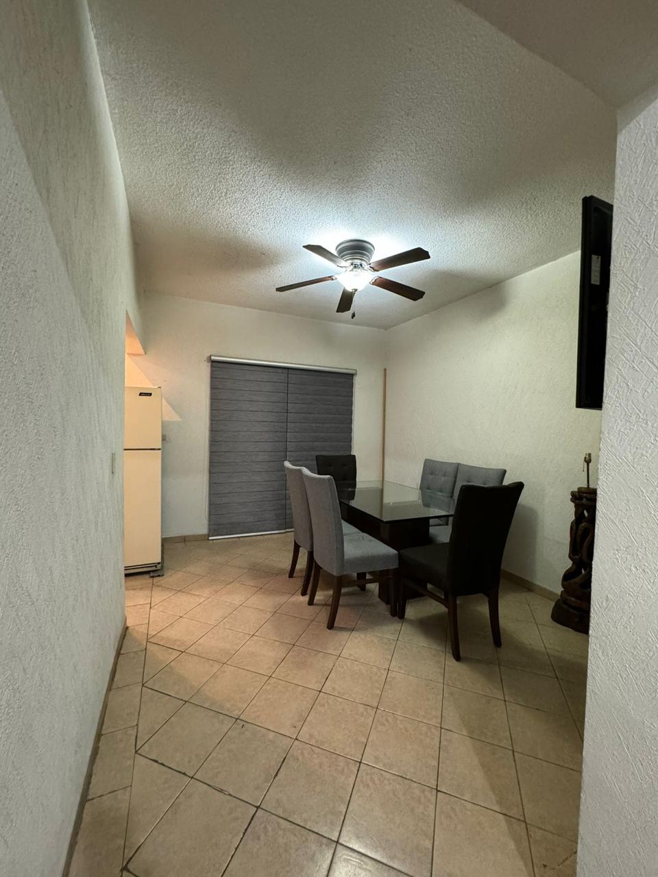 Casa en Renta en Santa Catarina Centro