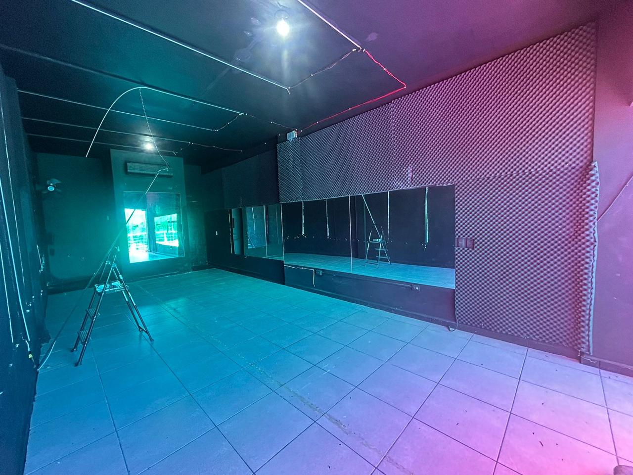 Local en Renta en Contry la Silla