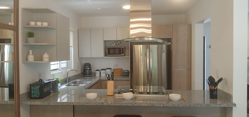Casa en Venta en Península Residencial