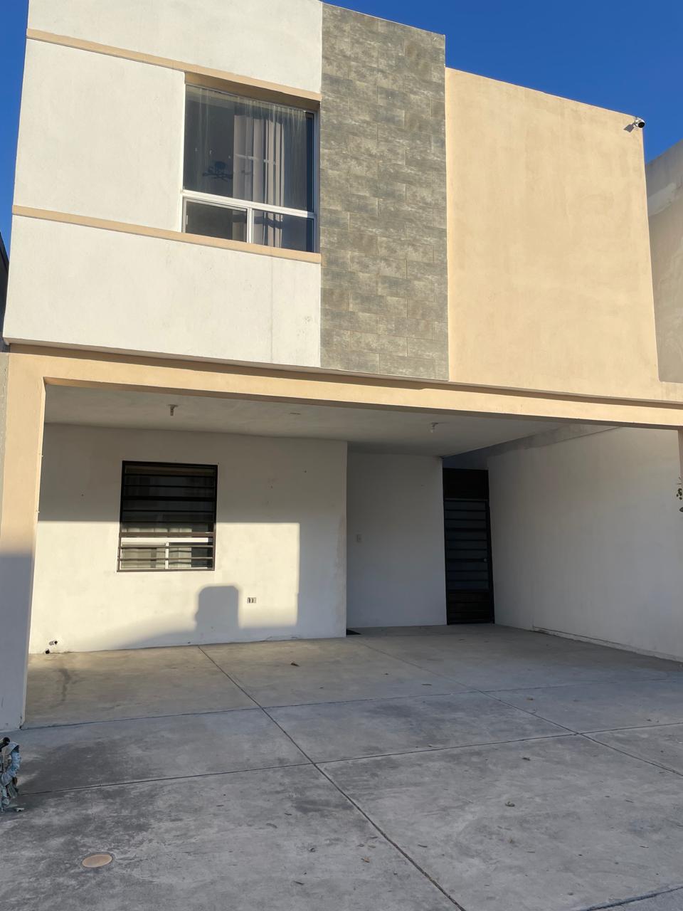 Casa en Renta en Encinos Residencial