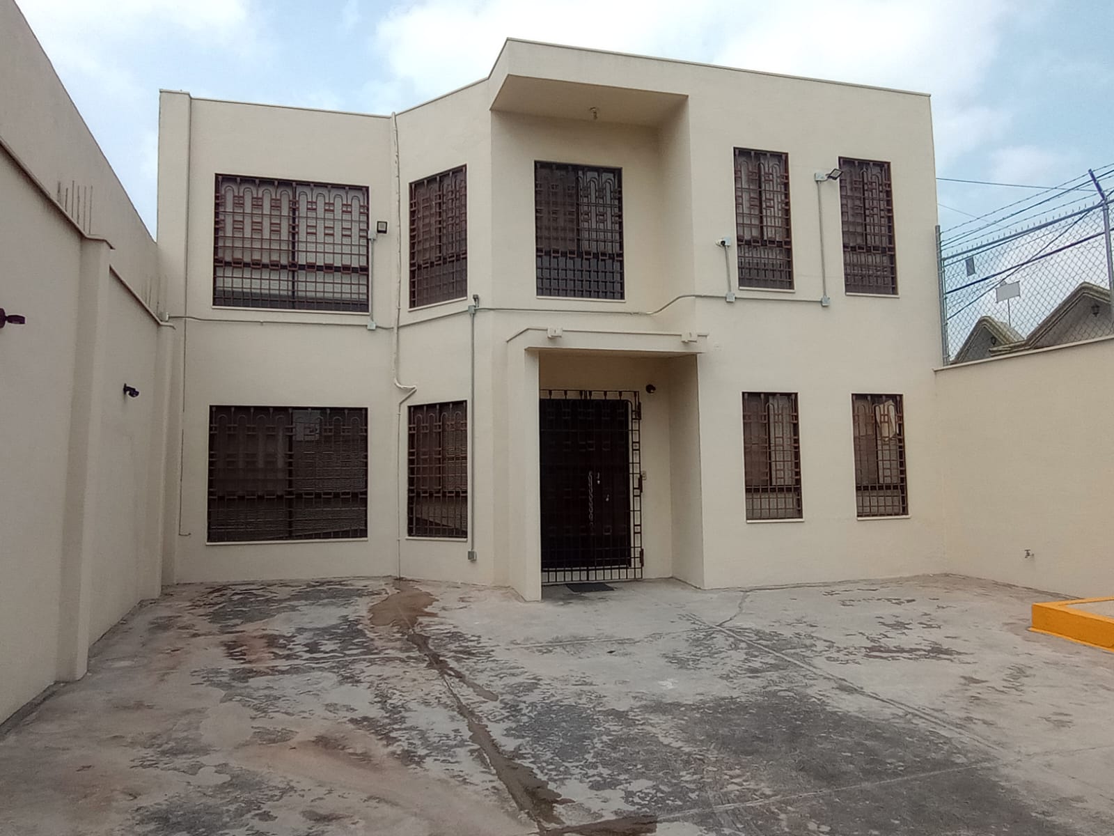 Oficina en Venta en Mitras Norte