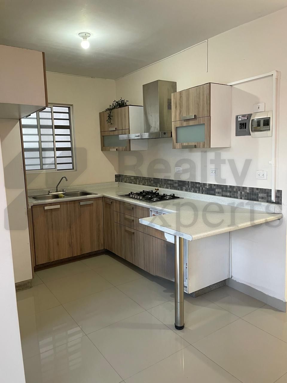 Casa en Renta en Encinos Residencial