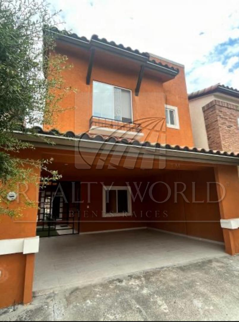 Casa en Renta en Montalto Residencial