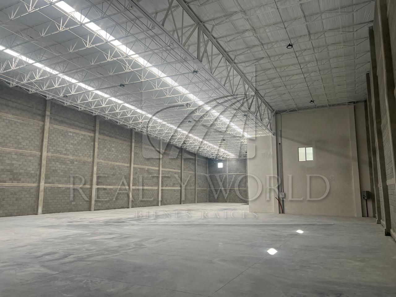Bodega en Renta en parque industrial 100