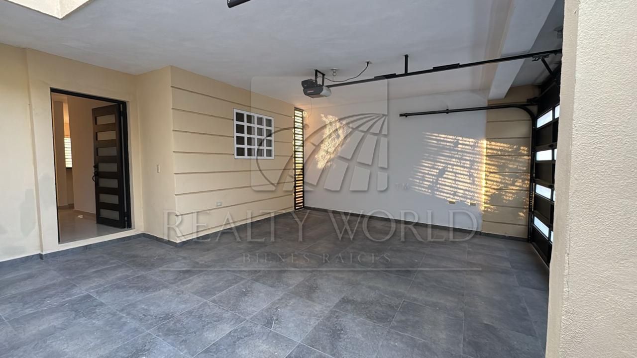 Casa en Renta en Palmas Diamante