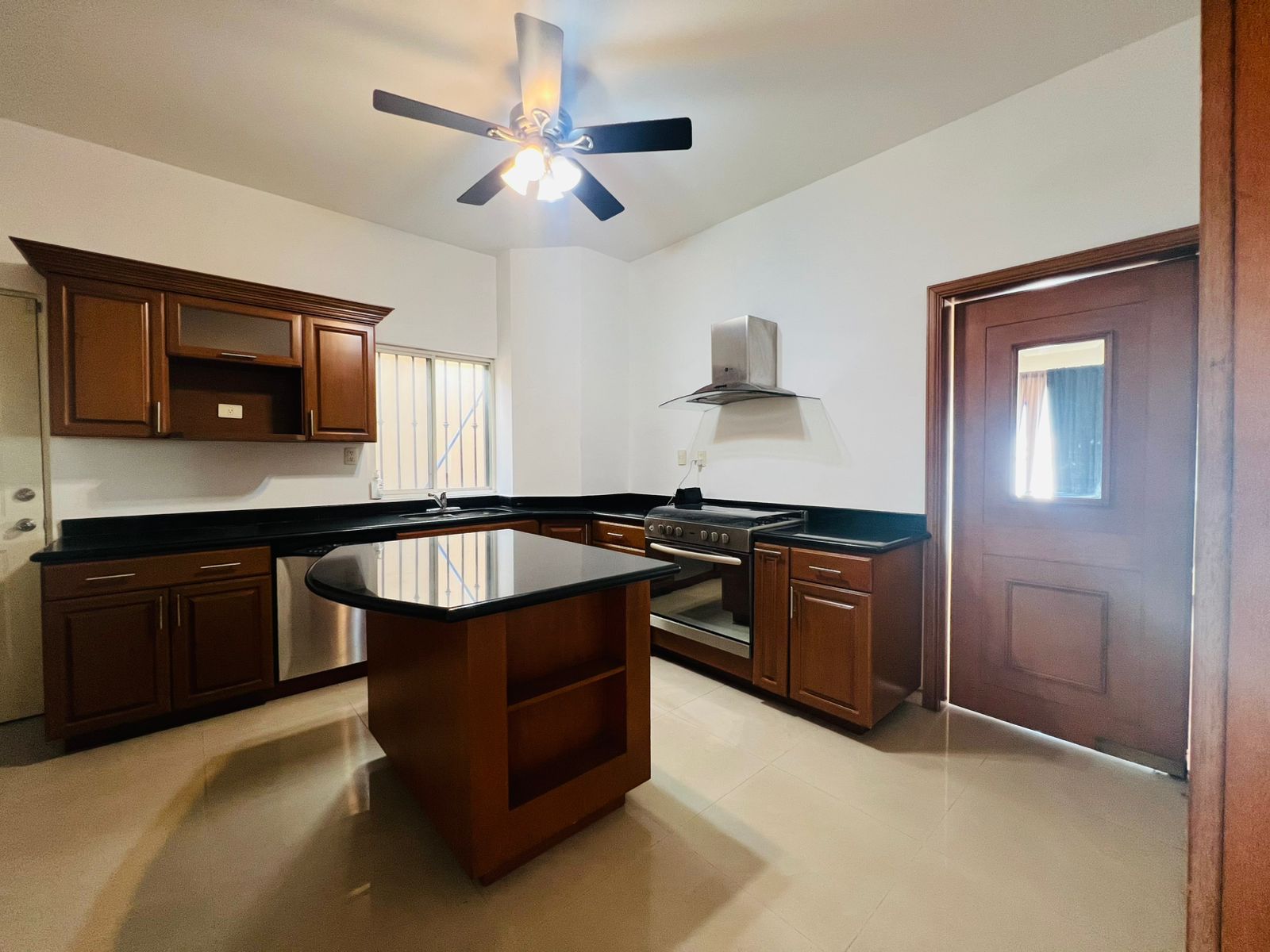 Casa en Venta en Cumbres Mediterráneo