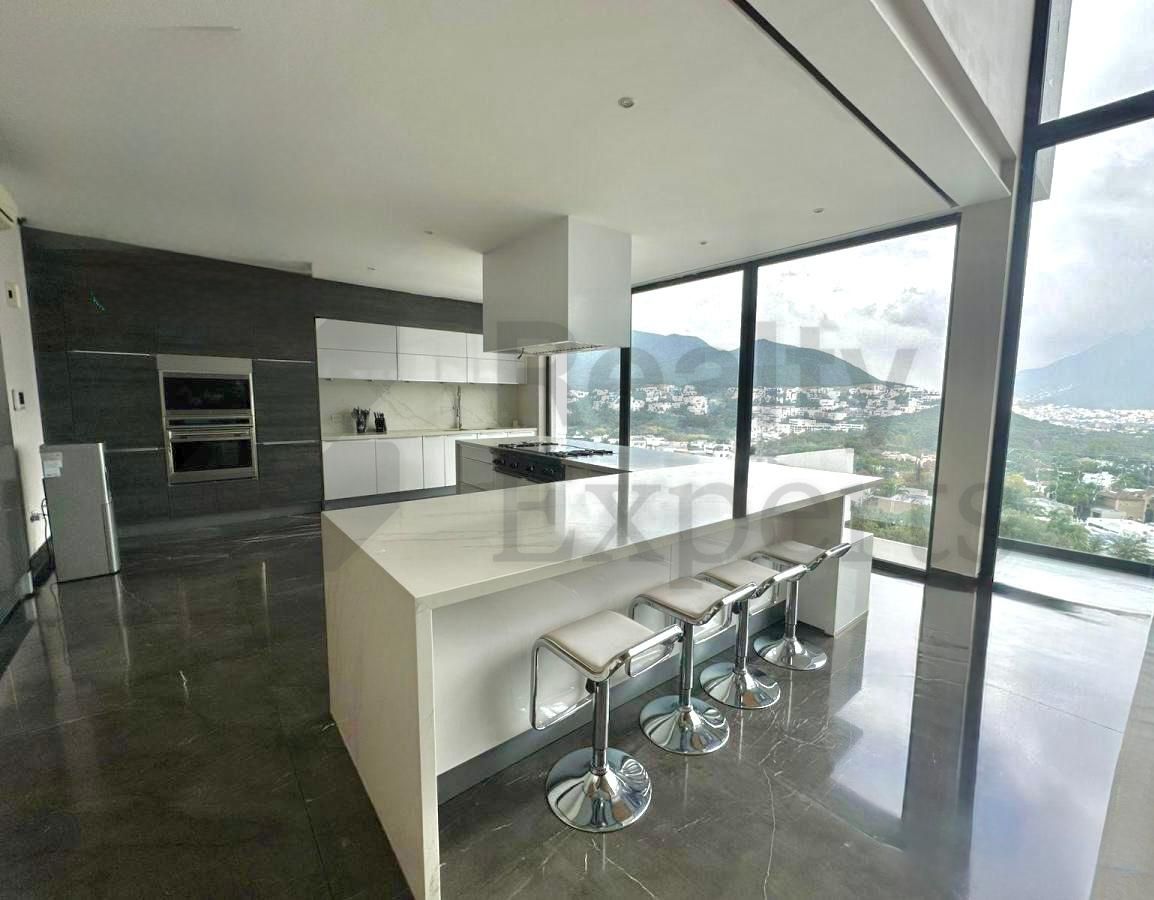 Casa en Renta en Lagos del Vergel