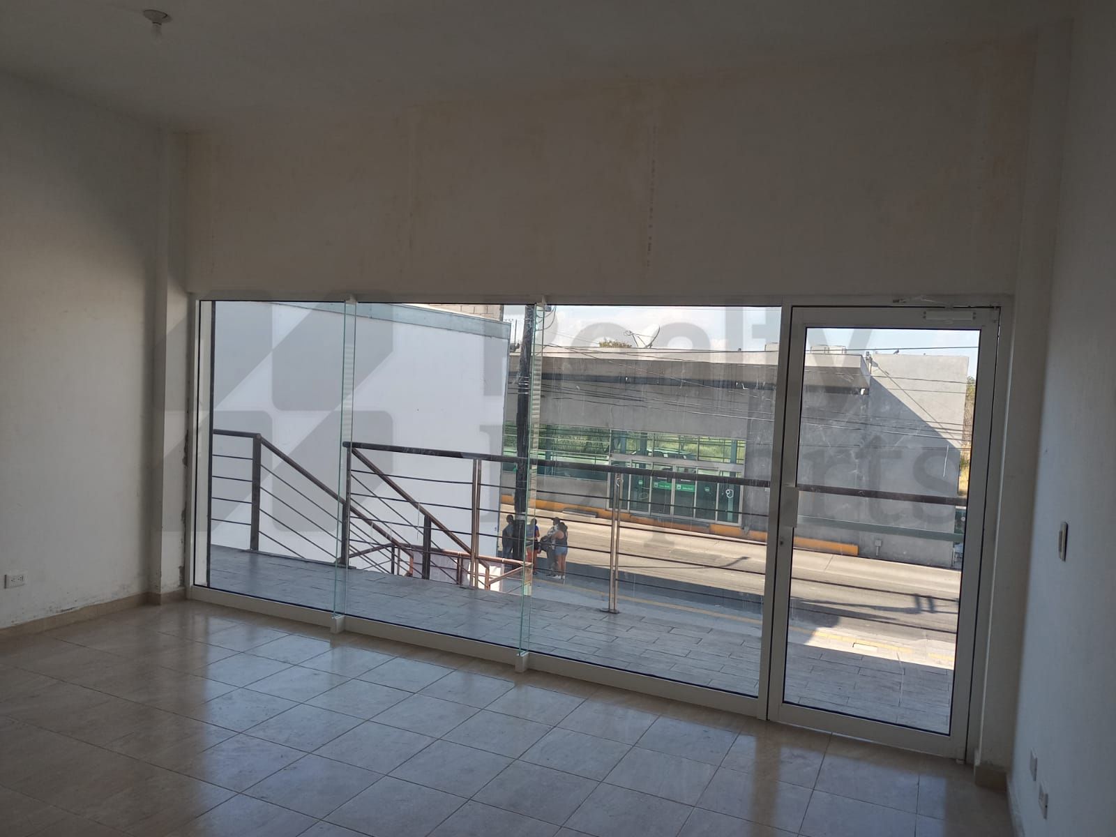 Local en Renta en Valle Soleado