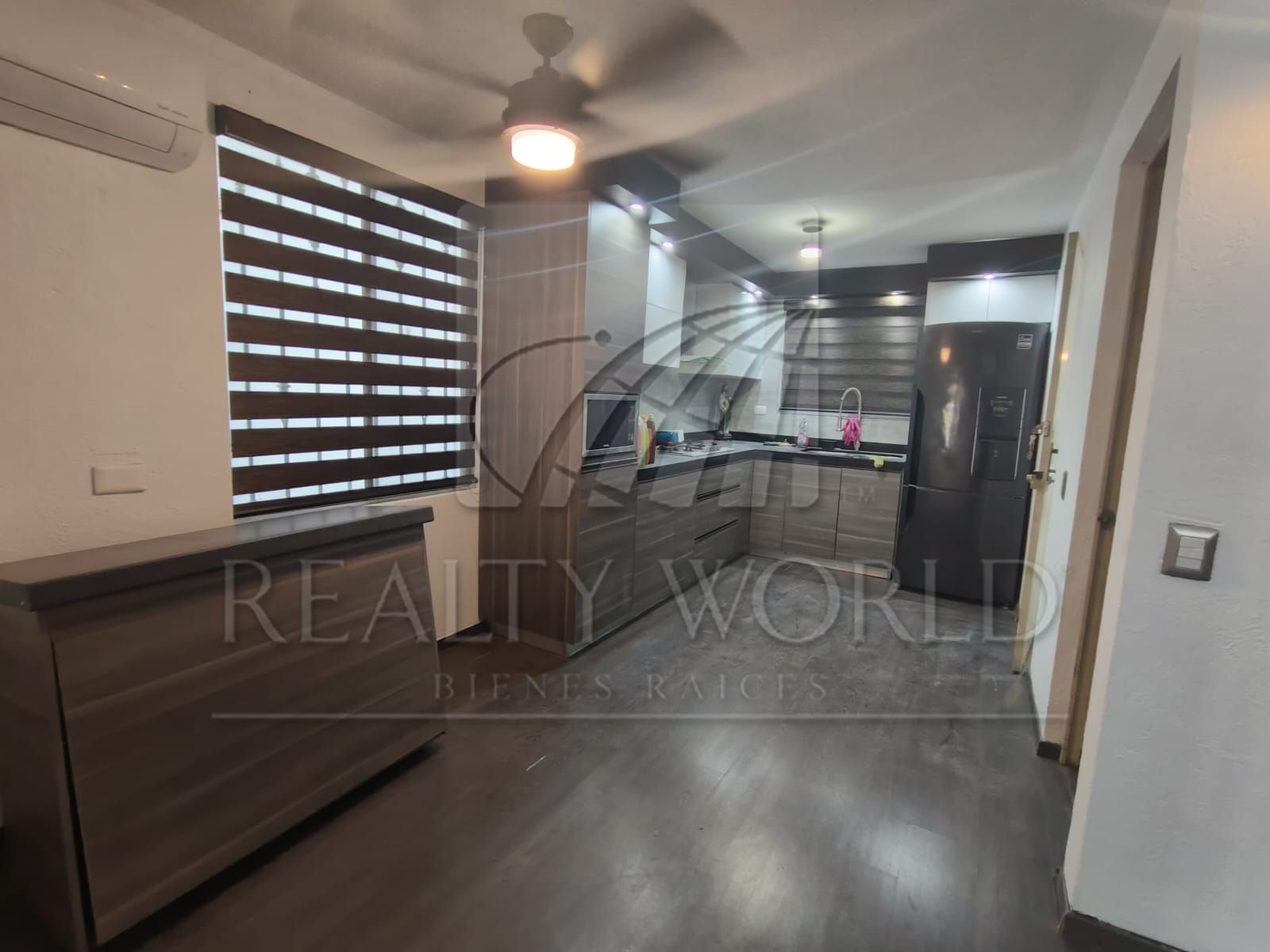 Casa en Venta en Misión Santa Fé