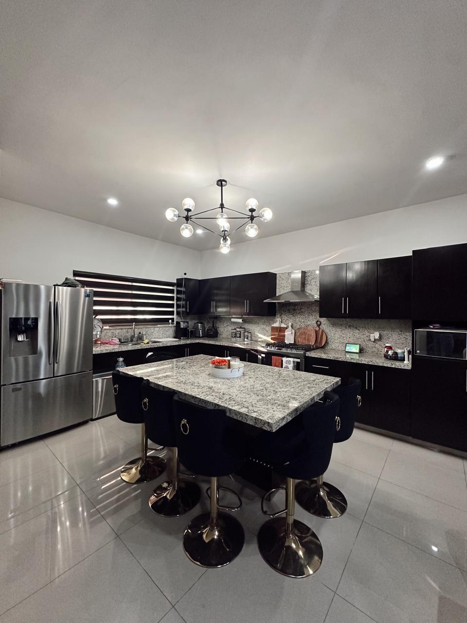 Casa en Venta en Cumbres Elite Premier