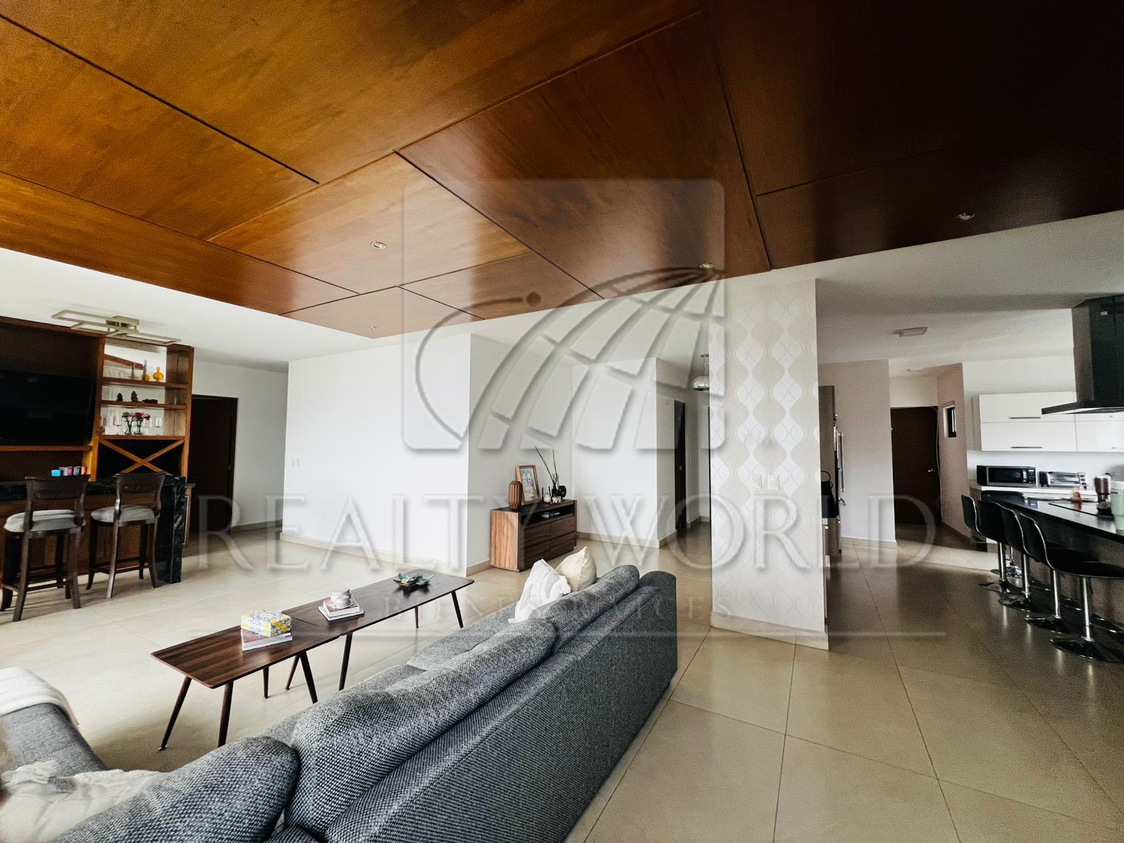 Departamento en Renta en Bakára