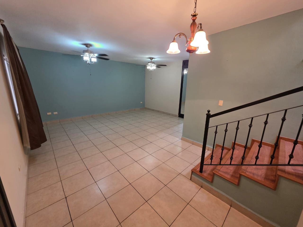 Casa en Venta en fraccionamiento Urbi Montecarlo