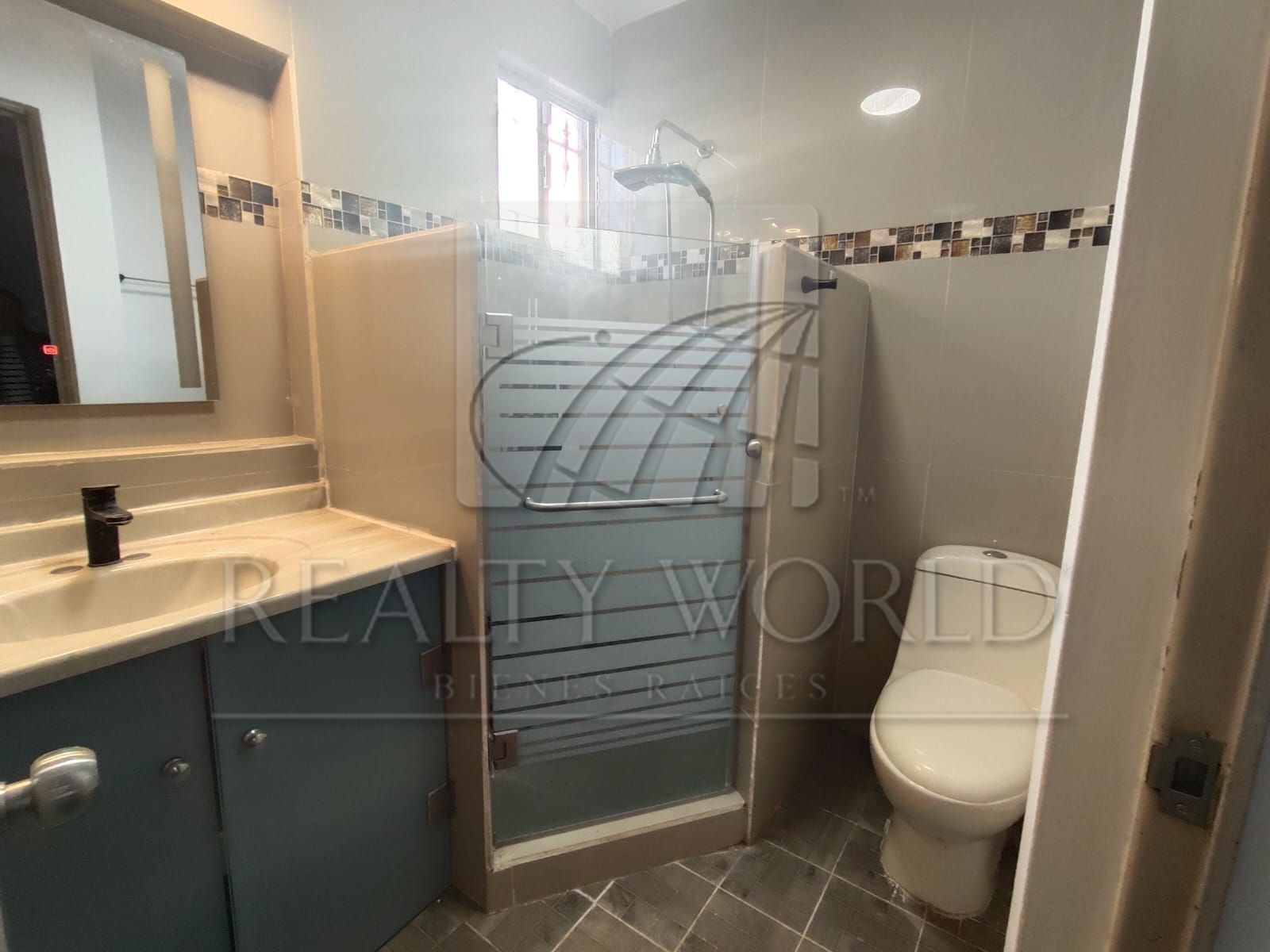 Casa en Venta en Misión Santa Fé
