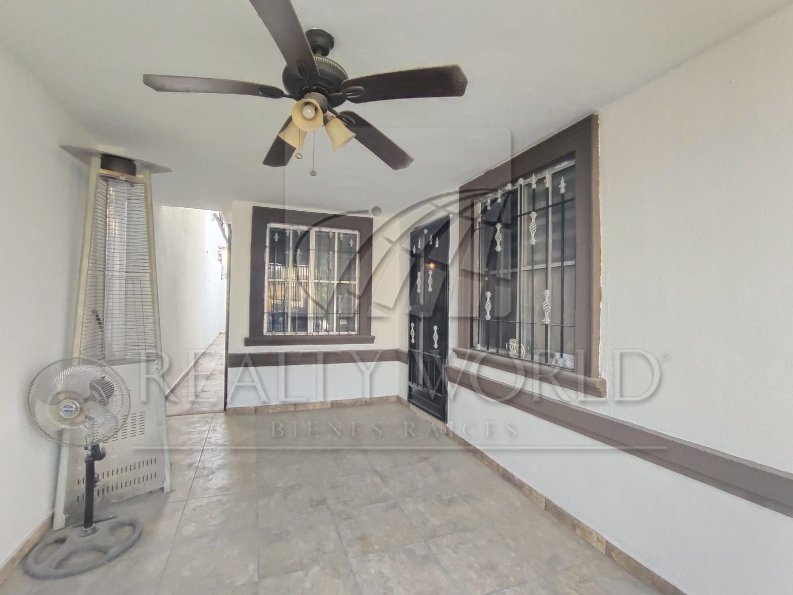 Casa en Venta en Misión Santa Fé