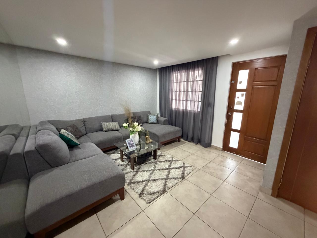 Casa en Venta en Hacienda Santa Fe